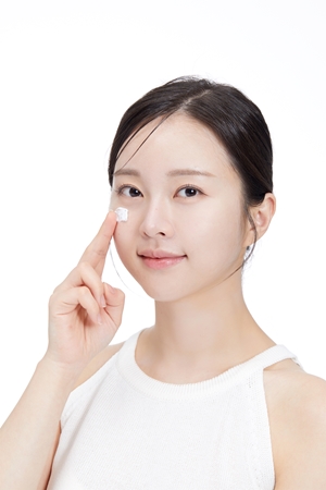 VT Cosmetics PDRN Cream Regenerating Face Cream with firming effect