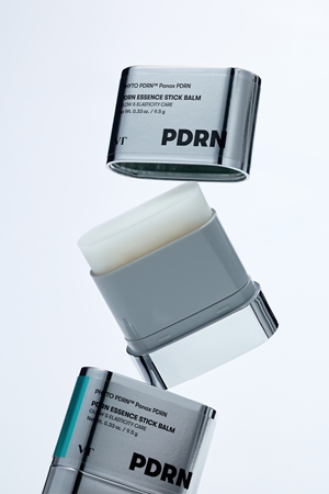 VT Cosmetics PDRN Essence Stick Balm brightening essence in a stick