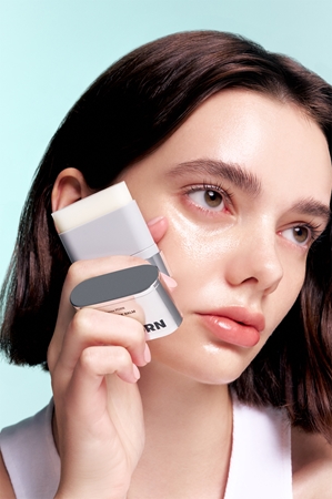 VT Cosmetics PDRN Essence Stick Balm brightening essence in a stick
