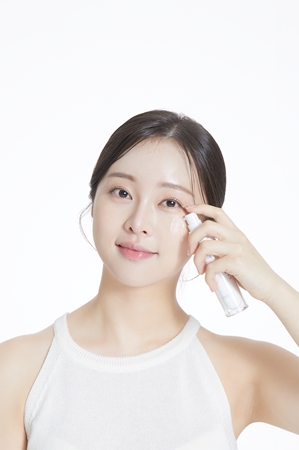 VT Cosmetics TX-Toning Essence 2000 Shot konzentrierte, feuchtigkeitsspendende Essenz zur Verjüngung der Gesichtshaut