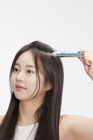 VT Cosmetics PDRN Reedle Shot Hair Ampoule 300 Serum for the Scalp for hair growth and strengthening from the roots