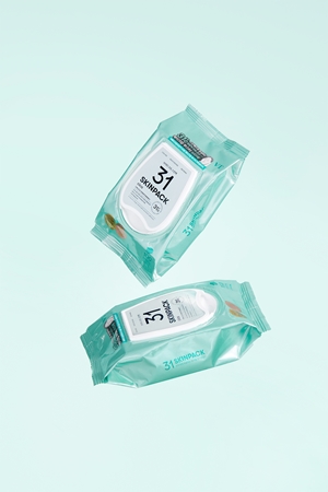 VT Cosmetics Skin Pack Mild exfoliating pads with soothing effect