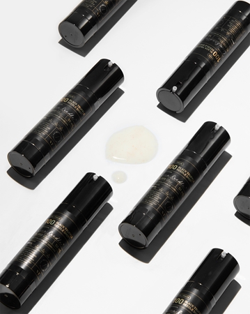 VT Cosmetics Black Truffle Reedle Shot 100 Anti-Wrinkle Serum for increased skin elasticity