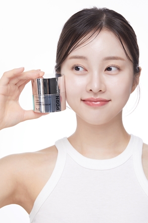 VT Cosmetics PDRN Grinding Cleansing Balm Makeup Removing Cleansing Balm with an exfoliating effect
