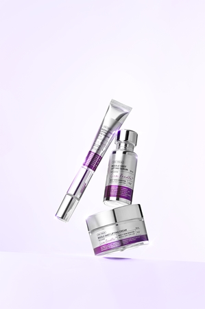 VT Cosmetics Reedle Shot Lifting Serum Intensive Lifting Serum with moisturising effect