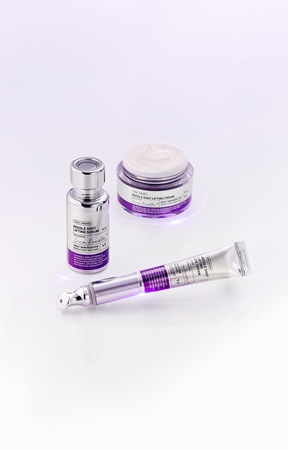 VT Cosmetics Reedle Shot Lifting Serum Intensive Lifting Serum with moisturising effect