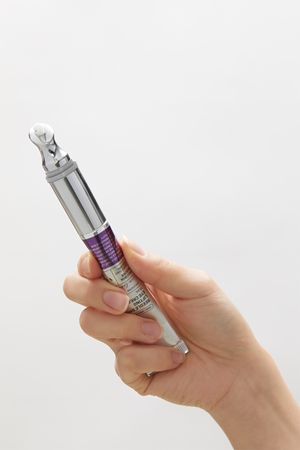 VT Cosmetics Reedle Shot Lifting Eye Cream Firming Eye Cream for wrinkles and dark circles