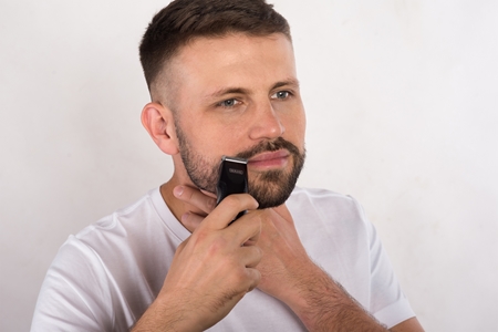 Wahl Mustache & Beard zastřihovač na vousy