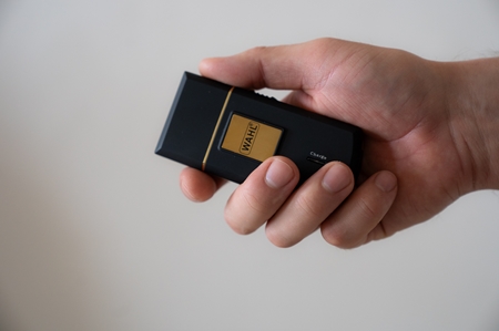 Wahl Travel Shaver Gold Edition maquinilla de afeitar de viaje para la barba