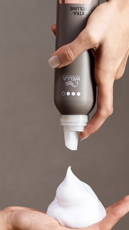 Wella Professionals Eimi Extra Volume penové tužidlo pre extra objem