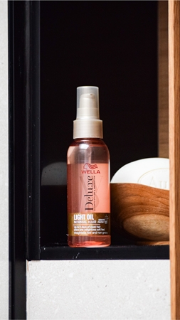 Wella Deluxe Light Oil nährendes Öl für die Haare