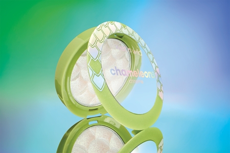 Wet n Wild Chameleon Chrome Highlighter Bakad highlighter med multikromatisk effekt