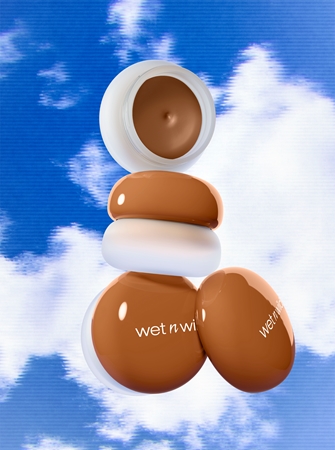 Wet n Wild Mother Fluffer Cloud Bronzer Cream Bronzer with powder effect