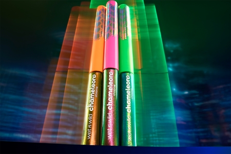 Wet n Wild Chameleon Chrome Liquid Eyeliner Ολογραφικό κρεμώδες λάινερ ματιών