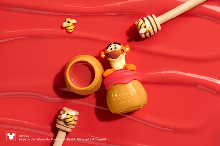 Wet n Wild Winnie the Pooh Smackerel of Hunny blush crème