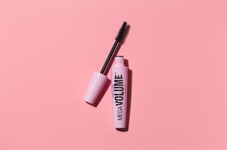 Wet n Wild MegaVolume řasenka pro maximální objem
