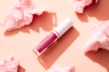 Wet n Wild Cloud Pout Marshmallow Lip Mousse tekoča šminka