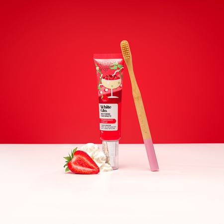 White Glo Whitening Toothpaste Strawberries and Cream zubná pasta