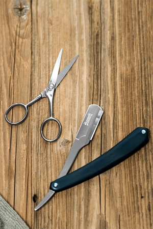 Wilkinson Sword Premium Collection Skäggsax
