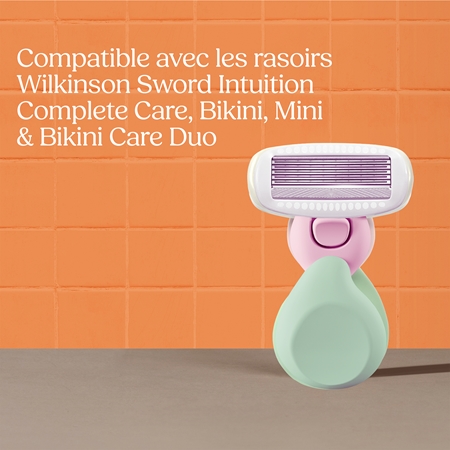 Wilkinson Sword Intuition Complete Mini rasoir de voyage avec étui