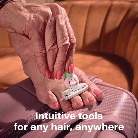 Wilkinson Sword Intuition Complete Mini maquinilla de afeitar de viaje con estuche
