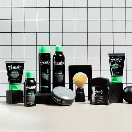 Wilkinson Sword Classic Aftershave Fragrance osvěžující voda po holení pro muže