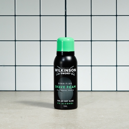Wilkinson Sword Sensitive Shave Foam Raklödder för män