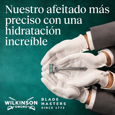 Wilkinson Sword Quattro Essential 4 Titanium Sensitive recambios de cuchillas
