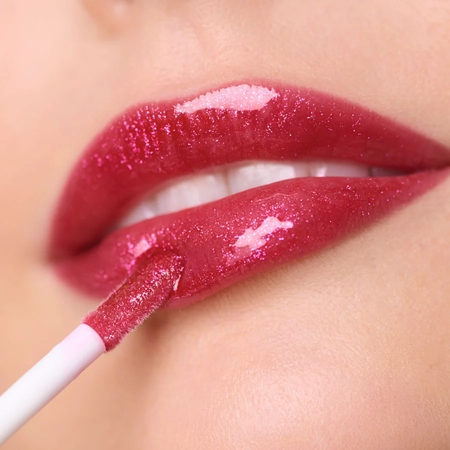 WONDERSKIN Wonder Blading Top Gloss Lip Gloss with glitter
