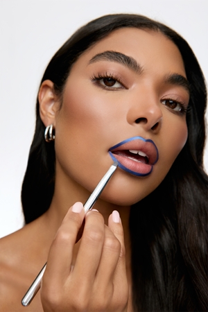 WONDERSKIN Lip Definer Brush Contour Lip Brush