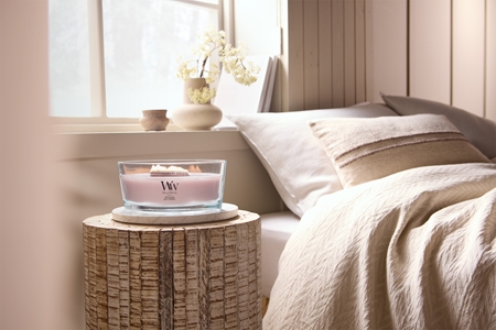 Woodwick Rose Blush αρωματικό κερί με ξύλινο φιτίλι