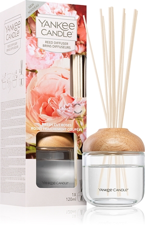 Yankee Candle Fresh Cut Roses aroma diffuser with filling | notino.ie