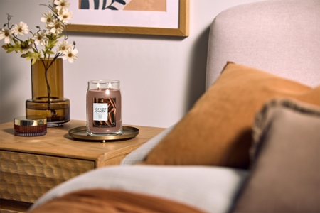 Yankee Candle Cinnamon Stick mirisna svijeća Signature