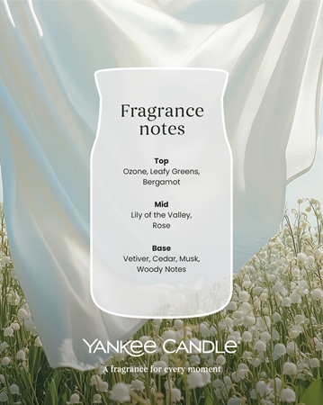 Yankee Candle Clean Cotton aromatizēta svece Signature