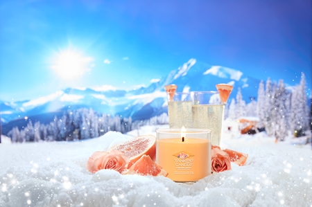 Yankee Candle Slopeside Spritz scented candle Signature