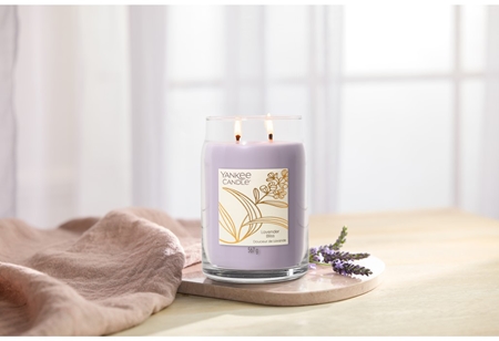 Yankee Candle Little Luxuries Lavender Bliss scented candle