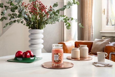 Yankee Candle Sugared Cinnamon Apple lumânare parfumată