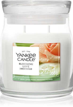 Yankee Candle Blooming Love scented candle