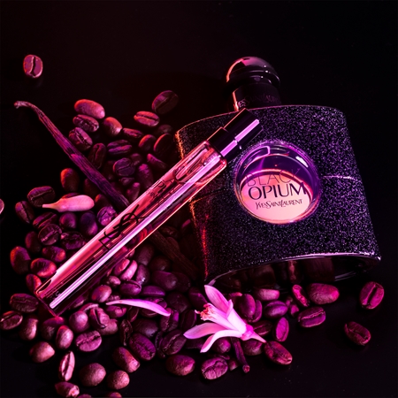 Yves Saint Laurent Black Opium | Livrare rapida! | Notino.ro