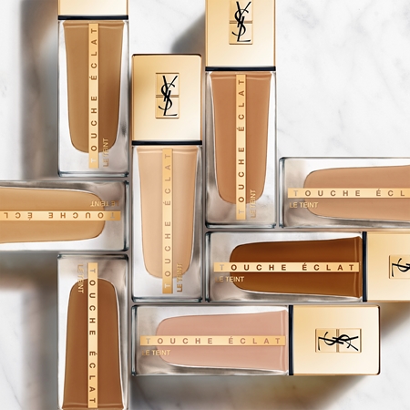 Yves Saint Laurent Touche Éclat Le Teint maquillaje de larga duración para iluminar la piel SPF 22
