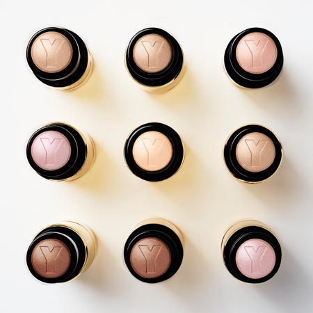 Yves Saint Laurent Touche Éclat Shimmer Stick Cremiger Highlighter in der Form eines Stiftes
