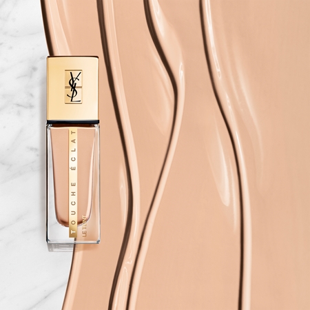Yves Saint Laurent Touche Éclat Le Teint dlouhotrvající make-up pro rozjasnění pleti SPF 22