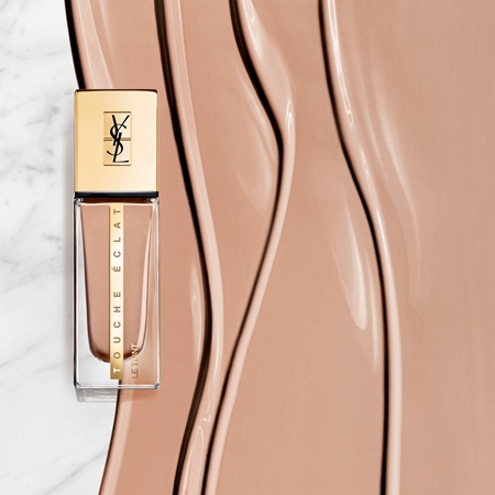 Yves Saint Laurent Touche Éclat Le Teint machiaj persistent iluminator cu SPF 22