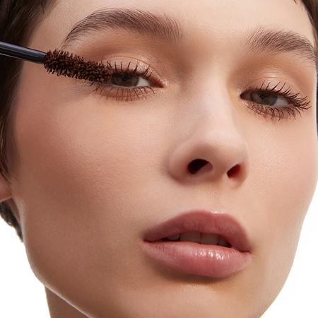 Yves Saint Laurent Lash Clash Extreme Volume Papildu apjomu piešķiroša skropstu tuša