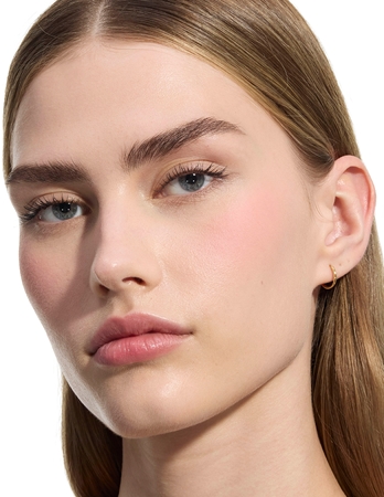 Yves Saint Laurent Make Me Blush Bold Blurring skaistalai