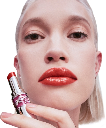 Yves Saint Laurent Loveshine Candy Glaze Mitrinošs lūpu spīdums