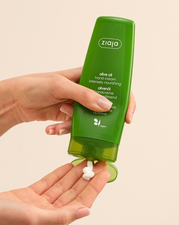 Ziaja Natural Olive Kräm för händer och naglar