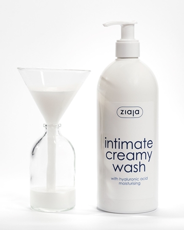 Ziaja Intima Moisturizing Cleansing Gel for intimate hygiene
