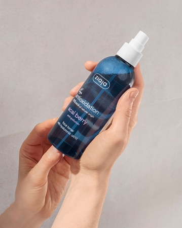 Ziaja Acai Berry tonic pentru fata cu acid hialuronic