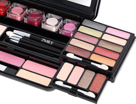 ZMILE COSMETICS Classic Make-up Set набір декоративної косметики